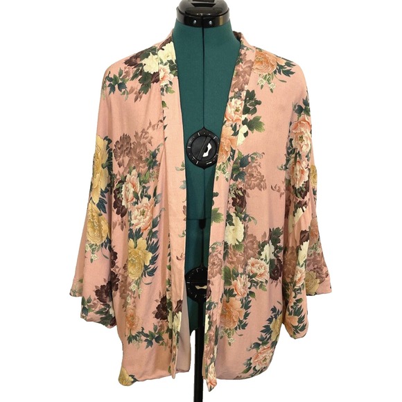 Adrienne Vittadini kimono jacket S/M Shabby Chic Asian Vibe Pink Roses Floral - Picture 1 of 9
